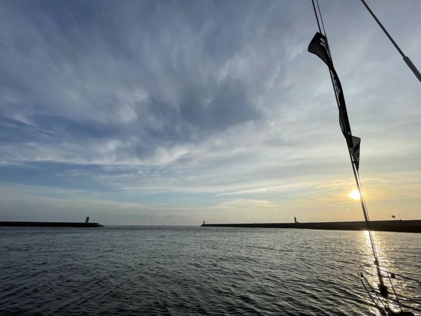 Porto: Exclusive Charming Sailboat Sunset - Highlights