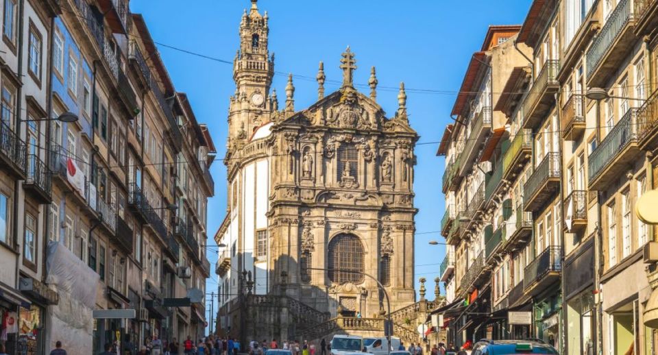 Porto: Private Guided Personalized Walking Tour With Pickup - Indulge in Local Specialties