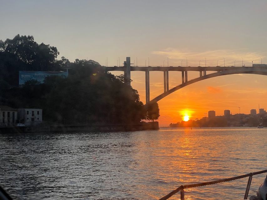 Porto; Private Sunset- Douro River - Inclusions