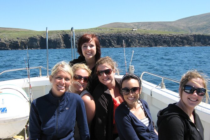 Private 1-Hour Guided Boat Tour in Dingle Peninsula - Key Details