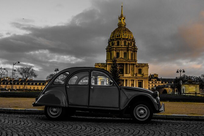 Private 2CV Paris Secret Tour 2H - Highlights of the Champagne Experience