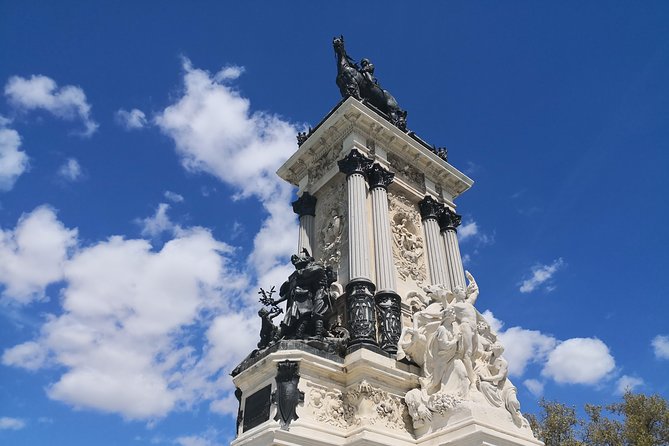 Private 3-Hour Small-Group Tour in Madrid - Not Included in Tour