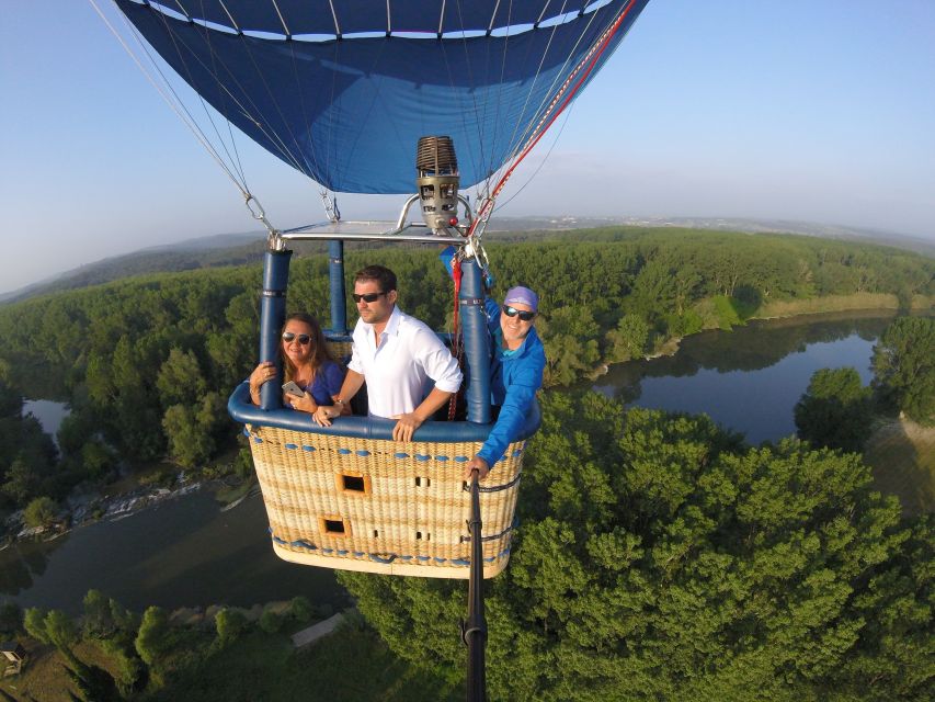 Private Balloon Flight for Two or 4 Pax From Barcelona - Inclusions