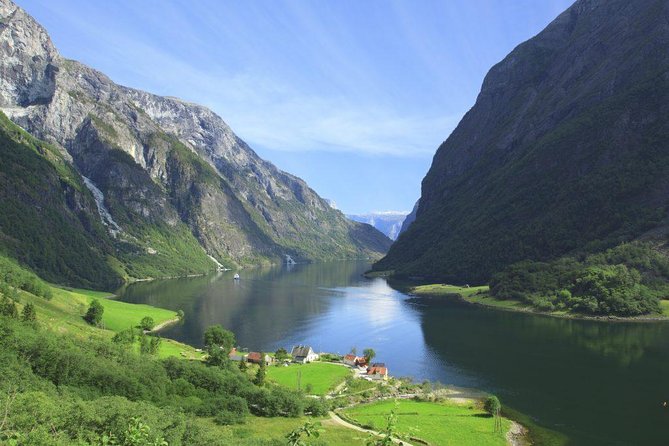 Private Full-Day Round Trip From Oslo to Sognefjord via Flåm Railway - Sognefjord: Norways Longest Fjord