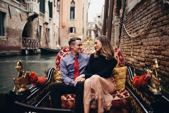 Private Gondola Ride and Photo Session in Venice. - Meeting and End Points