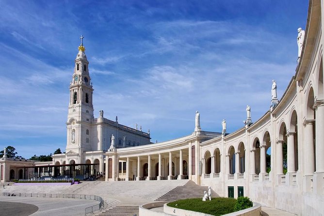 Private Half Day Tour to Fatima From Lisbon - Tour Logistics