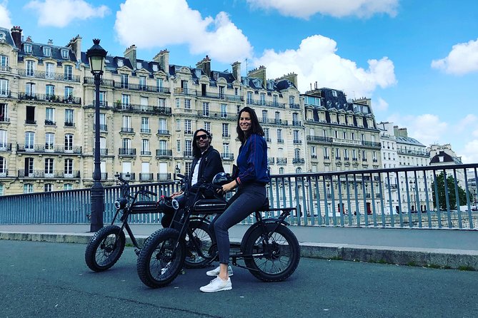 Private Parisian Electric Bike Ride With Video - Discover Île Saint-Louis