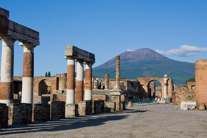 Private Pompeii and Herculaneum Day Tour With Pick up - Daily Life in Ancient Cities