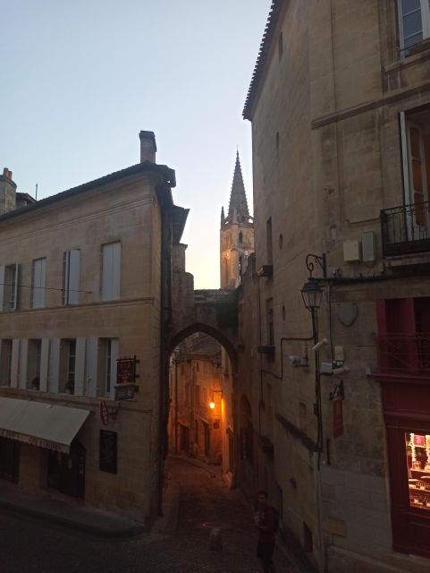 Private Saint-Emilion At Sunset: Highlights City Tour - Discovering the Citys History