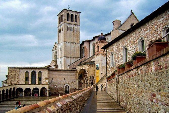 Private St. Francis Basilica of Assisi and City Walking Tour - Inclusions