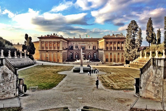 Private Tour of Pitti Palace With Boboli Garden - Meeting Point