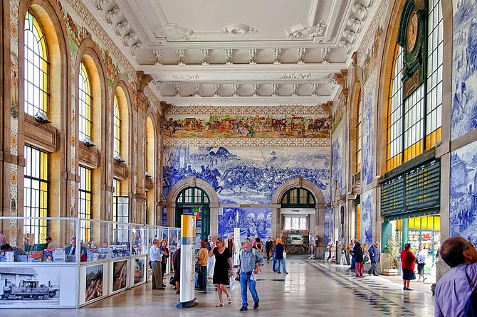 Private Tour to Porto From Lisbon Full Day - Exploring Portos UNESCO-listed Architecture