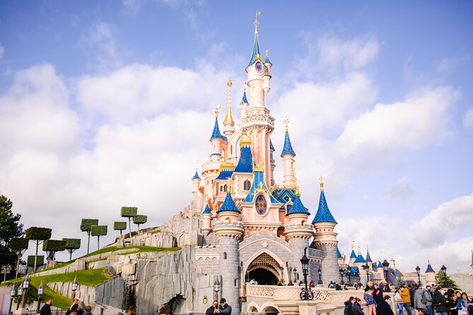 Private Transfer to Disney Land Paris - Pickup and Meeting Points