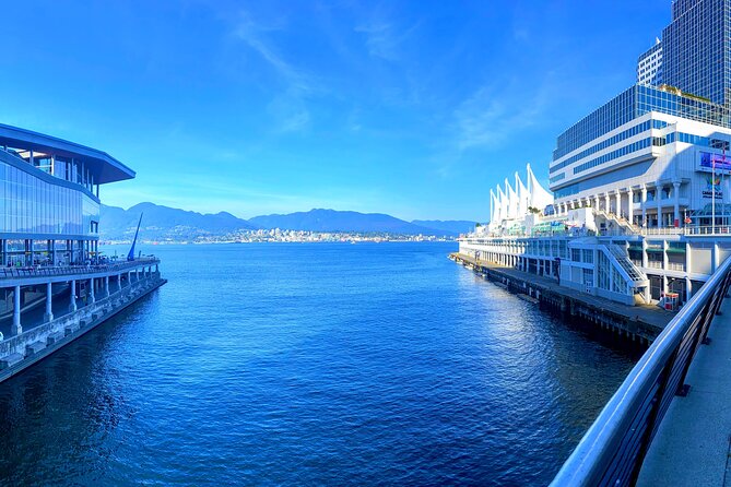 Private Vancouver Compact City Tour by Land and Water - Cruise of the Harbor and North Shore Mountains