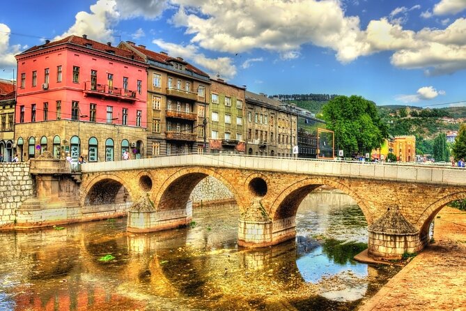 Private Walking Tour, Food Tasting and Bosnian Coffee in Sarajevo - Delightful Bosnian Cuisine Tasting