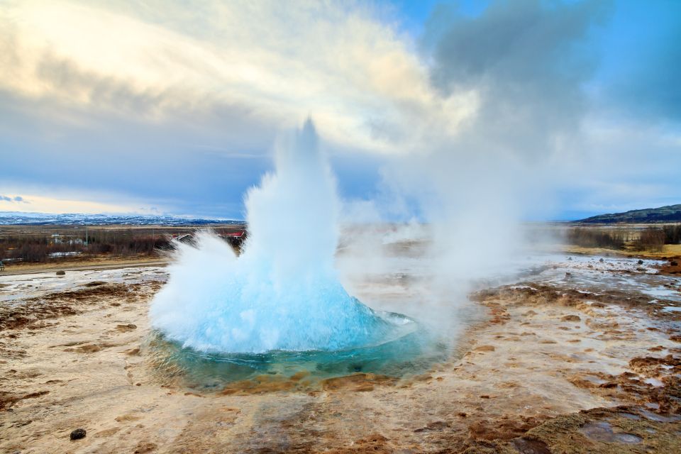 Reykjavik: Golden Circle Day Trip With Blue Lagoon Transfer - Highlights of the Golden Circle