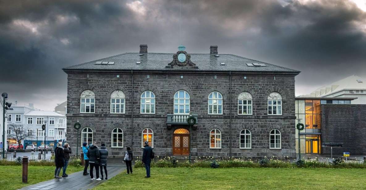 Reykjavik: Private Icelandic Viking Age Walking Tour - Exploring Ingólfur Square