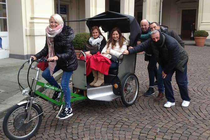 Rickshaw Tour in Genoa - Private Electric Rickshaw Experience