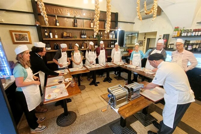 Roman Traditional Pasta Class With Historical Stroll & Dinner - Hands-On Pasta Making Experience