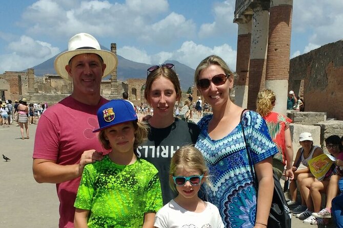 Rome to Pompeii Tour for Kids & Families W Hotel Pickup & Skip-The-Line Tickets - Key Attractions at Pompeii