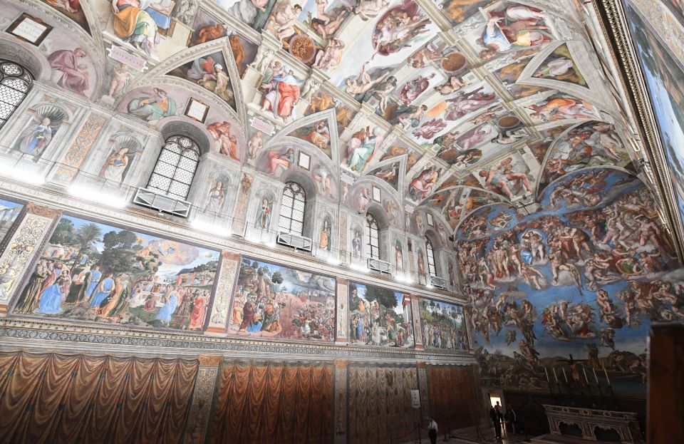 Rome: Vatican Museums, Sistine Chapel & Tombs Private Tour - Highlights of the Tour