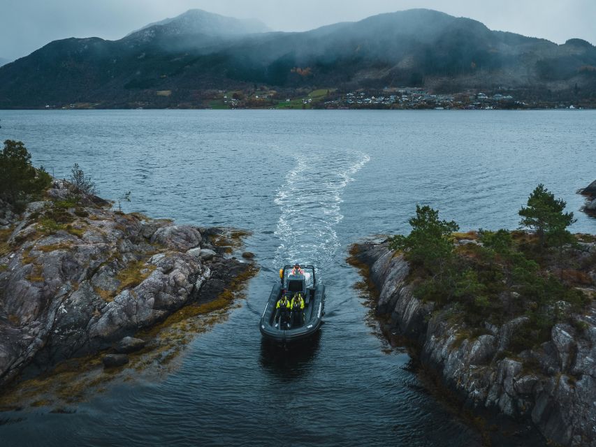 Rosendal Fjord Explore: RIB Adventure on the Hardangerfjord - Adrenaline-Fueled Boat Cruise