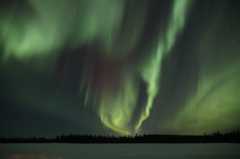 Saariselkä/Inari: Evening Snowmobile Tour With Fire & Dinner - Meeting Points