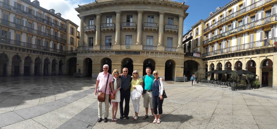 San Sebastian: Private Walking Tour W/ Panoramic Views - Exploring the Old Quarter