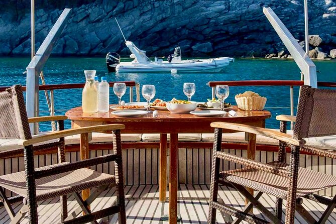 Santorini Caldera Day Traditional Cruise With Meal and Drinks - Bathe in Therapeutic Hot Springs