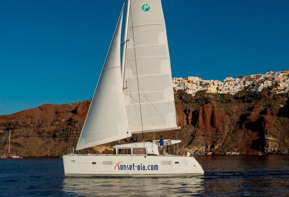 Santorini:Private Catamaran Tour With BBQ & Unlimited Drinks - Itinerary and Highlights