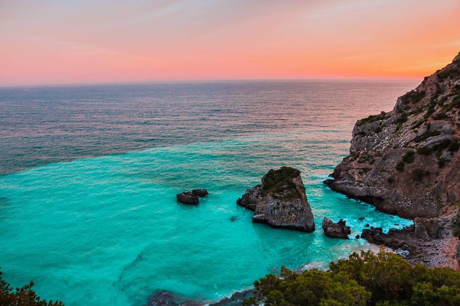 Secret Beaches of Arrábida and Caves - Inclusions