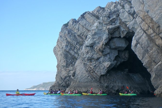 Sesimbra Discovery by Kayak - Exploring Caves and Cliffs