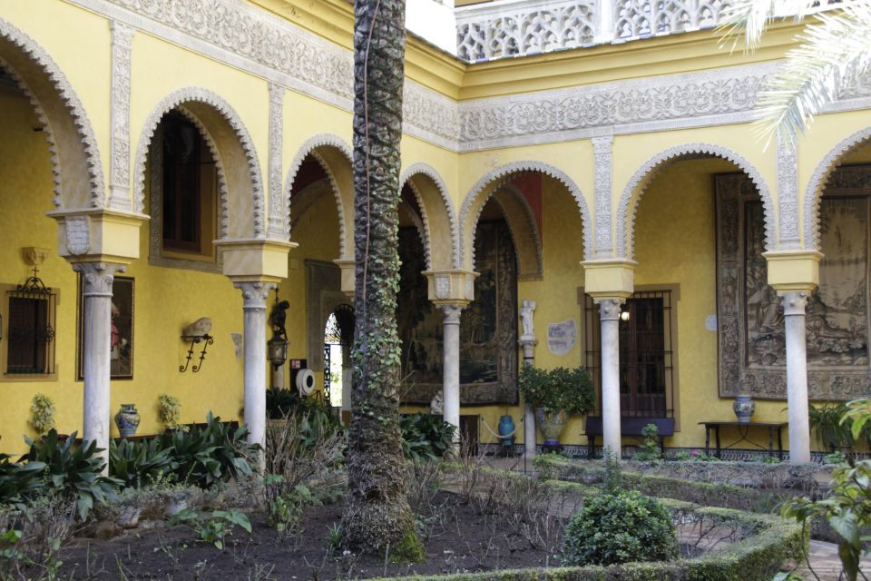 Seville: Duenas Palace Private Tour - Highlights of the Guided Tour