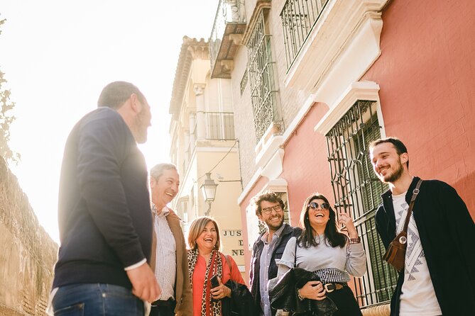 Small-Group Jewish Quarter Walking Tour With Tasty Tapas & Drinks - Exploring the Historic Jewish Quarter