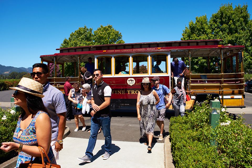 Sonoma Valley: Wine Trolley Tasting Tour With Lunch - Experience Highlights