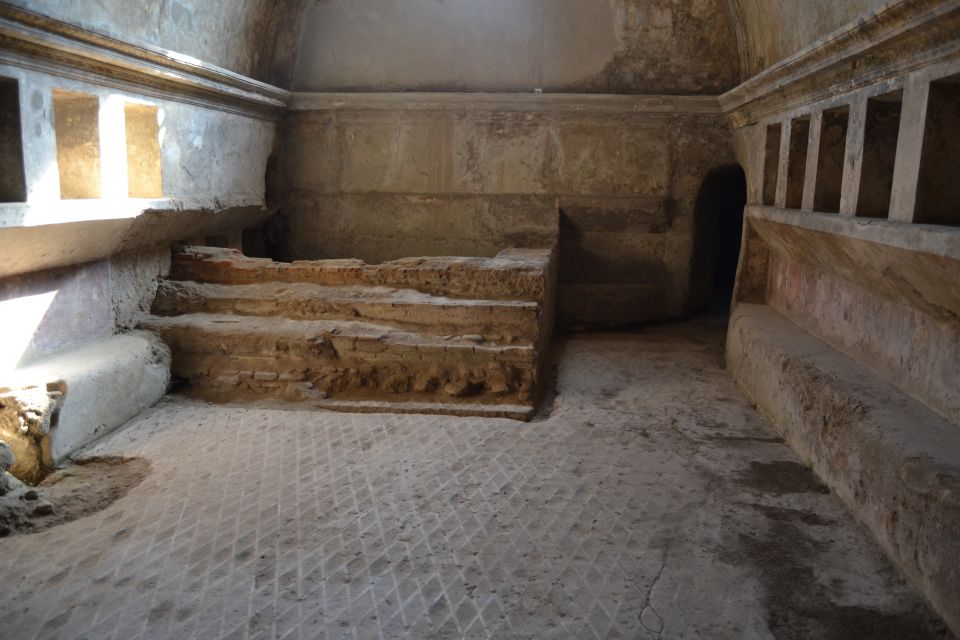 Sorrento: Half-Day Pompeii Tour With Official Guide - Explore Pompeiis Ruins