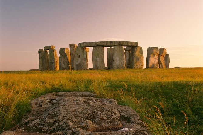 Southampton: Post-Cruise Tour to London via Salisbury, Stonehenge and Windsor - Salisbury Cathedral Exploration