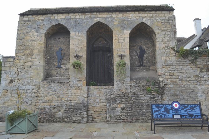 Stamford Town Guided Tours - Inclusions and Accessibility