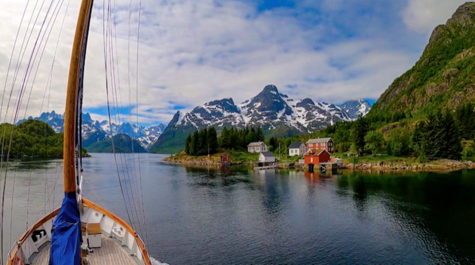 Svolvær: Lofoten Islands Fishing Day Trip & Cruise W/ Lunch - Exploring the Scenic Fjords