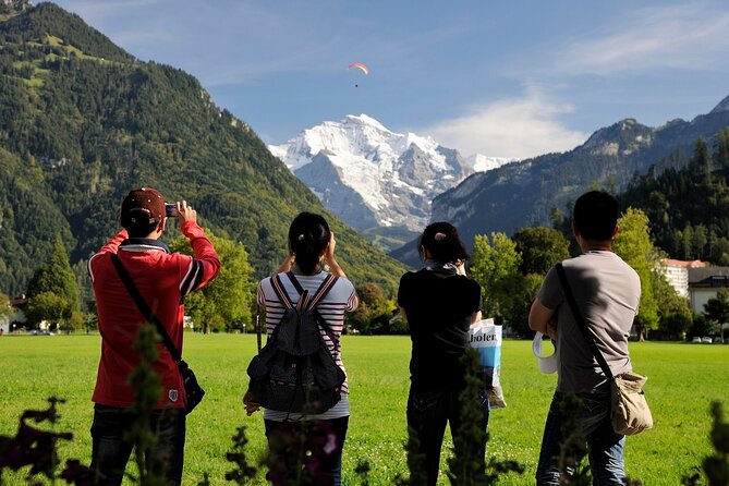 Swiss Villages Grindelwald and Interlaken Day Trip From Zurich - Guided Tour Highlights