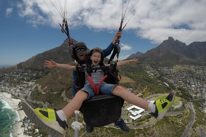 Tandem Paragliding in Cape Town - Experienced Instructors and Safety Protocols