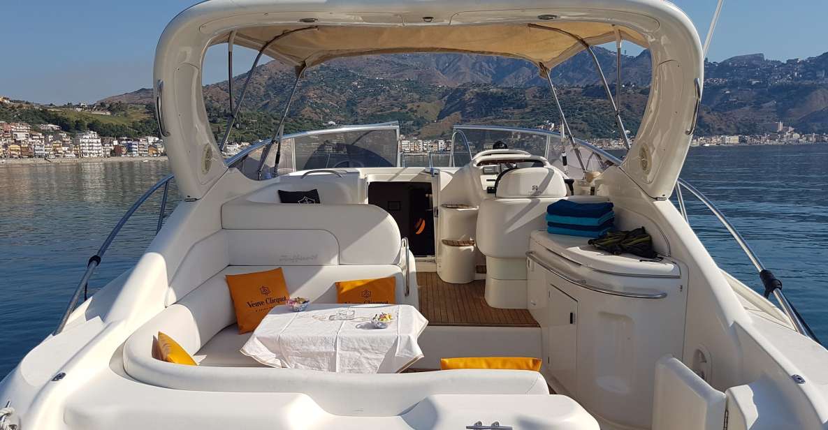 Taormina: Boat Tour of the Bay of Taormina, All Inclusive - Crystal Clear Waters