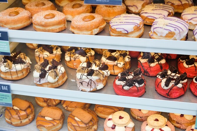 Tea and Doughnuts: Borough Market Walking Food Tour (Small Group) - Tasting Doughnuts