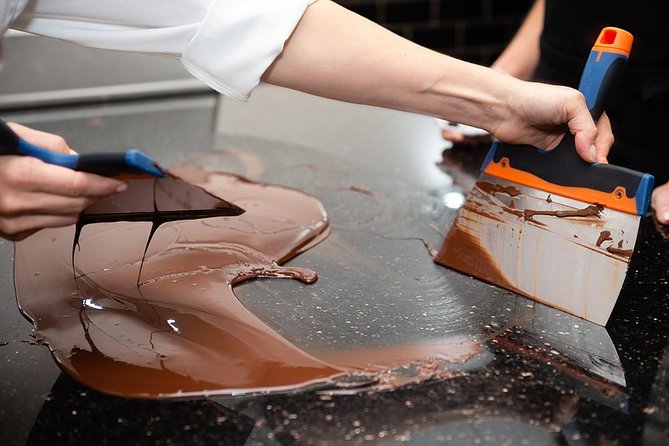 Technical Chocolate Making Workshop in Paris - Inclusions and Exclusions