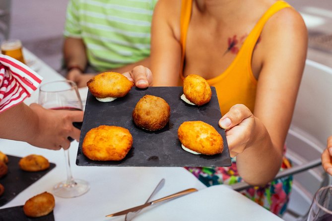 The 10 Tastings of Valencia With Locals: Private Food Walking Tour - Exploring Valencian Food Traditions