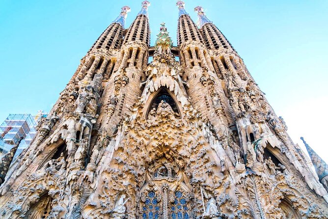 The Gaudi Tour (Small Group): Sagrada Familia & Park Guell - Whats Included