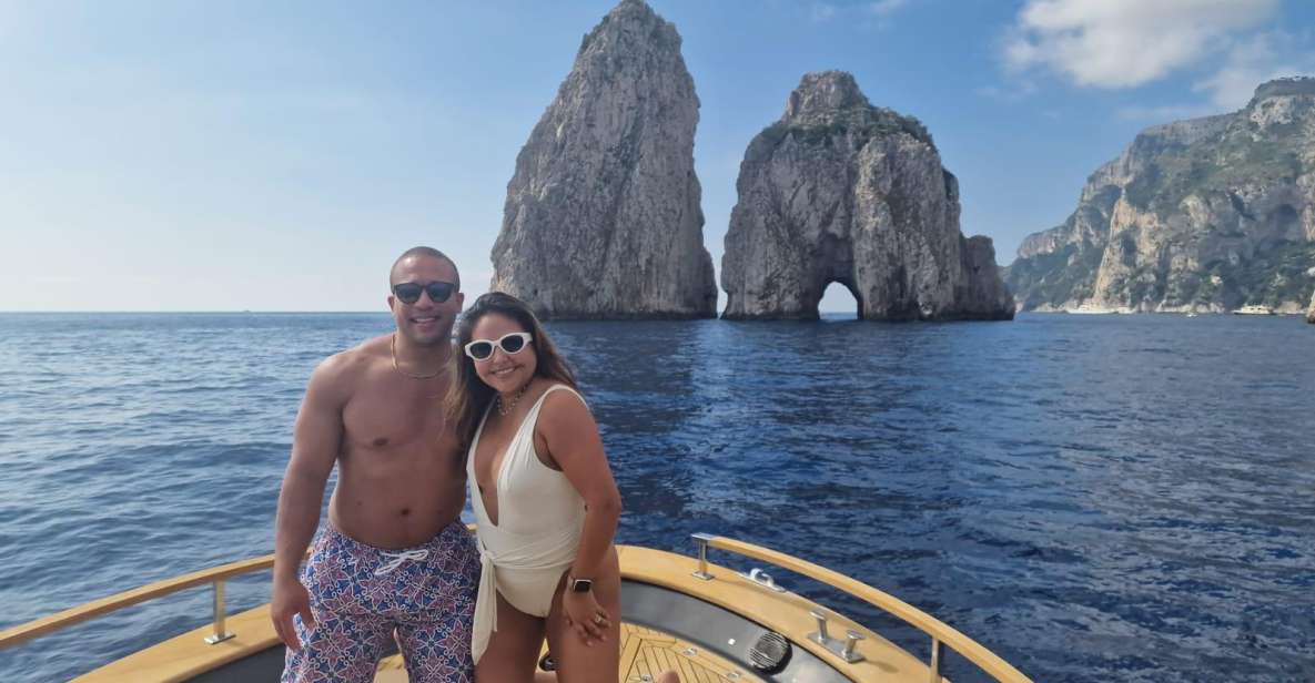 Tour Capri: Discover the Island of VIPS by Boat - Highlights