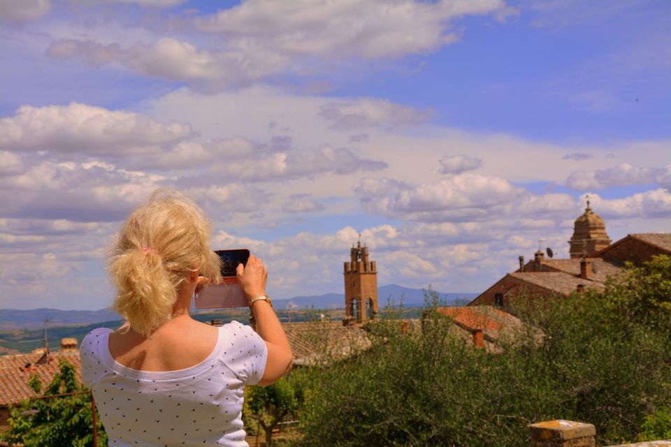 Tour of Brunello/Montalcino in Ferrari - Highlights