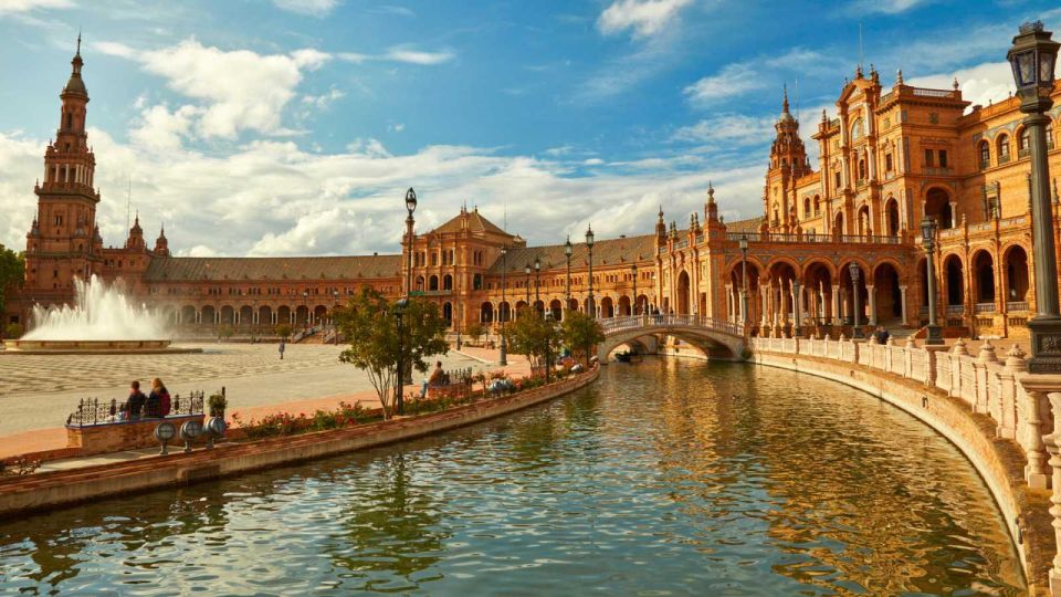 Transfer From Malaga Airport to Sevilla - Included Amenities