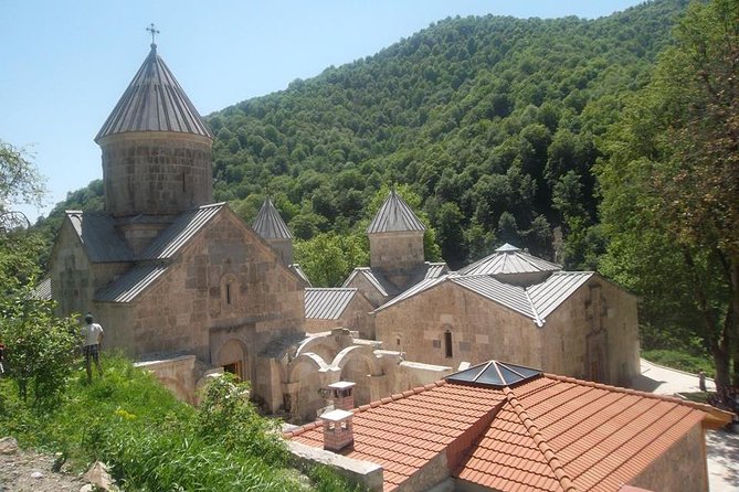 Transfer From Yerevan to Tbilisi With Tours - Included Sightseeing Attractions